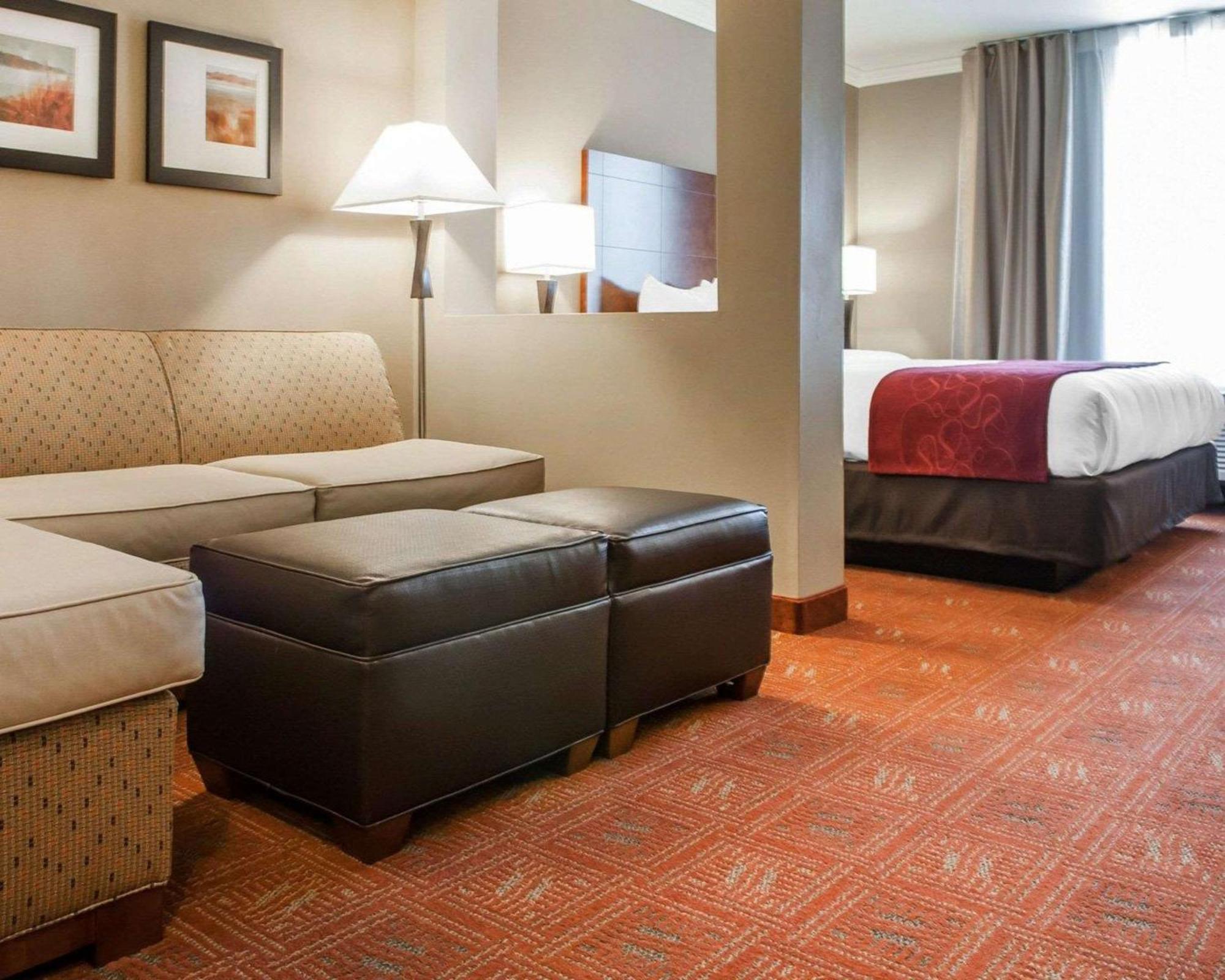 Comfort Suites Farmington Exteriér fotografie