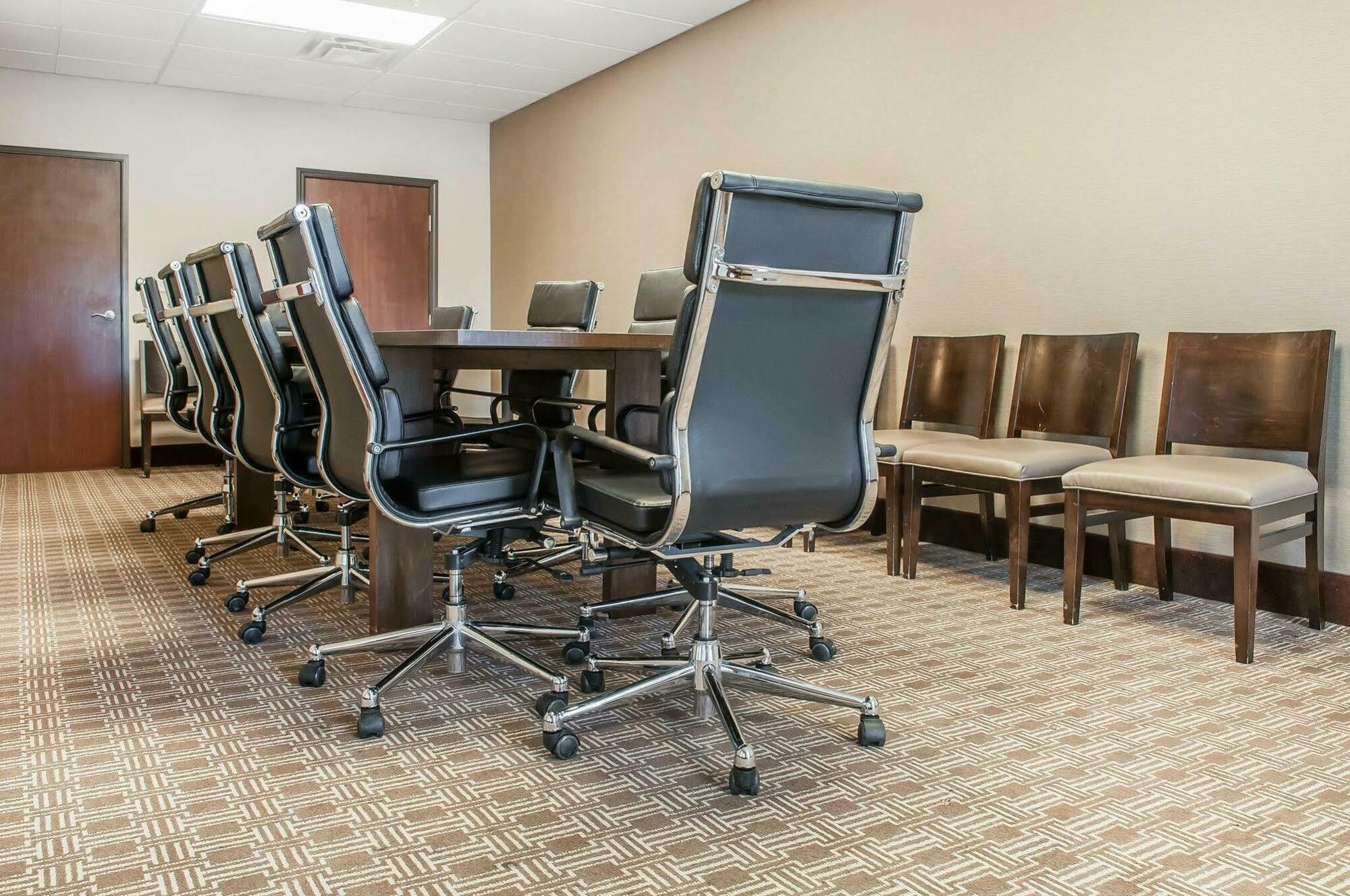 Comfort Suites Farmington Exteriér fotografie